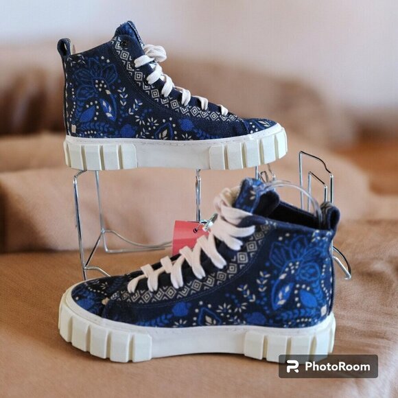 Farm Rio Black Macaw Forest Flatform Sneaker High Top Platform Shoe SZ 6.5 - Picture 1 of 7